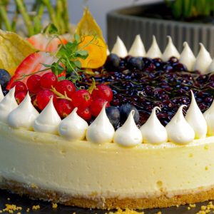1, 2 Or 3 Kg Cake Of Choice At 4* Filaments At Southern Sun DESSERT Shop Online at Special Price from Dubai Shopping City 2