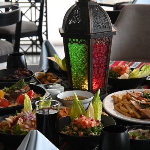 4* Theme Night Buffet With Soft Drinks Or House Beverages Men's Shop Online at Special Price from Dubai Shopping City