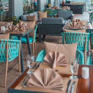 5* Lunch Buffet + Free-Flowing Soft Drinks For 1 Kid, 1, 2 Or 4 Adults Men's Shop Online at Special Price from Dubai Shopping City