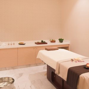 60-/90-Min Swedish/Aromatherapy/Deep Tissue Treatment & More Options Men's Shop Online at Special Price from Dubai Shopping City