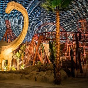 Img Worlds Of Adventure With Dubai Frame, Miracle Garden, And More Men's Shop Online at Special Price from Dubai Shopping City