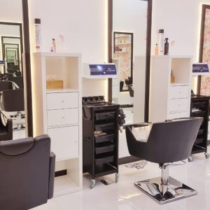 Revamp Your Look With A Luxurious Haircut Experience! HAIRDRESSER Shop Online at Special Price from Dubai Shopping City