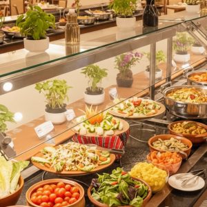 Savor 4* Buffet Lunch Or Dinner For A Kid, Or One, Two, Or Four Adults Men's Shop Online at Special Price from Dubai Shopping City