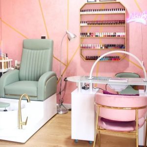 Stylish Haircuts & Color Treatments – Cuts, Touch-Ups & Highlights HAIRDRESSER Shop Online at Special Price from Dubai Shopping City