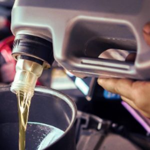 Oil Change CAR Shop Online at Special Price from Dubai Shopping City