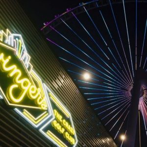 Swingers Golf: Golf, Drinks & Dinner Experience Brunches Dubai Brunches Shop Online at Special Price from Dubai Shopping City