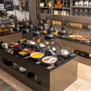 Choice Of Buffet: Breakfast, Lunch Or Dinner With Soft Drinks Men's Shop Online at Special Price from Dubai Shopping City
